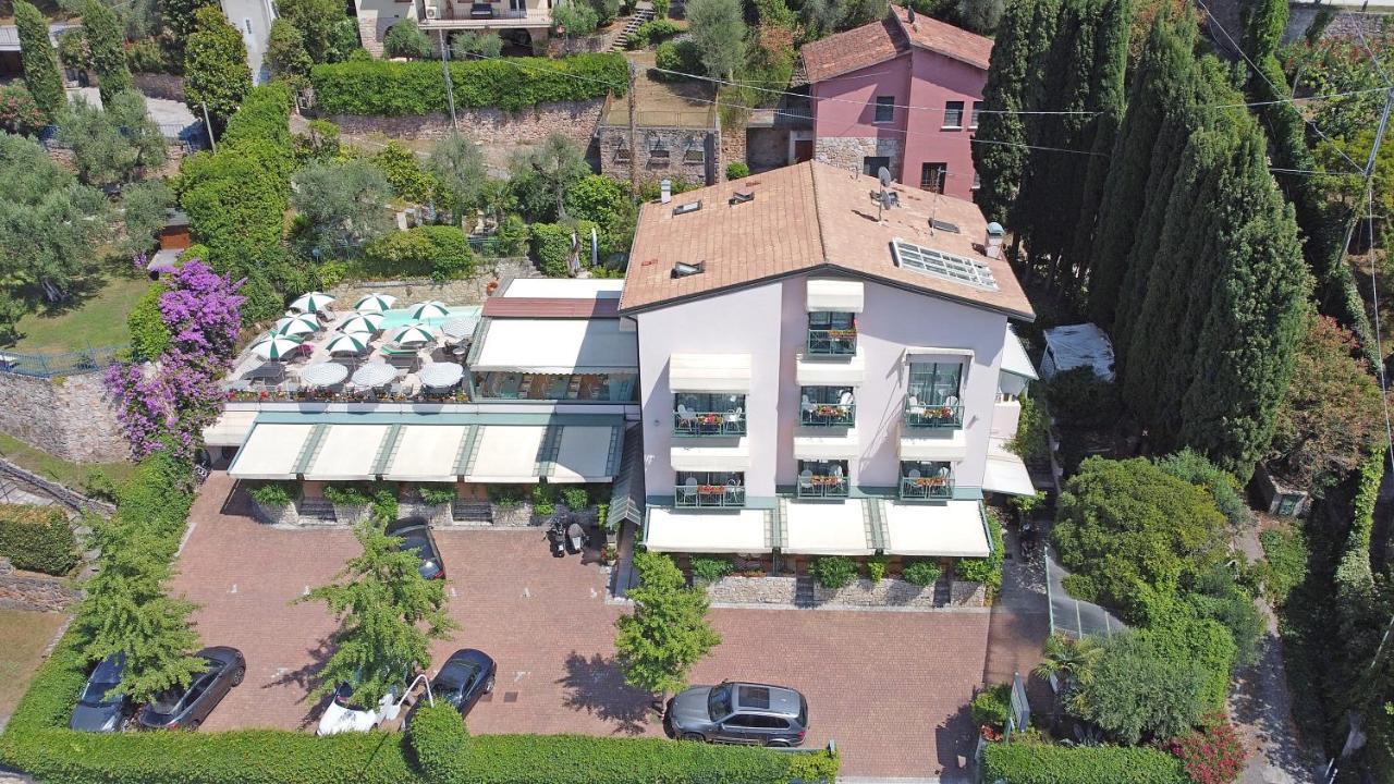 Carlotta Hotel Torri Del Benaco