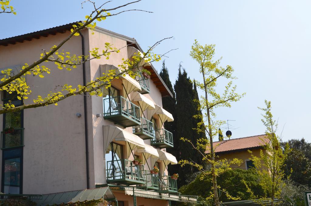 Hotel Carlotta Torri Del Benaco