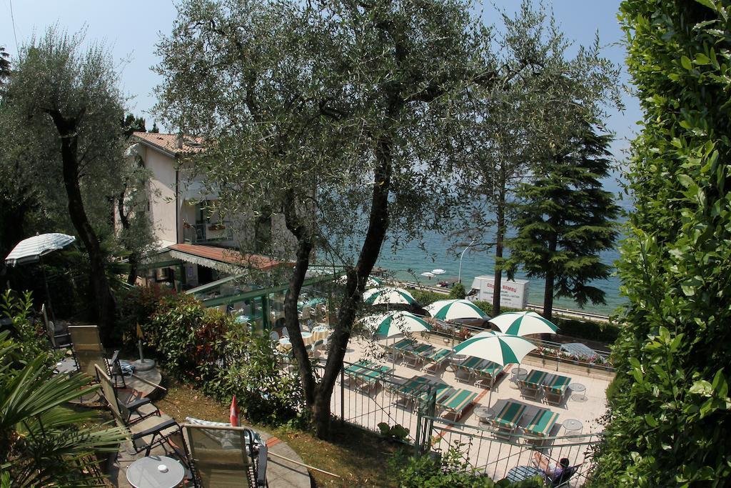 Hotel Carlotta Torri Del Benaco
